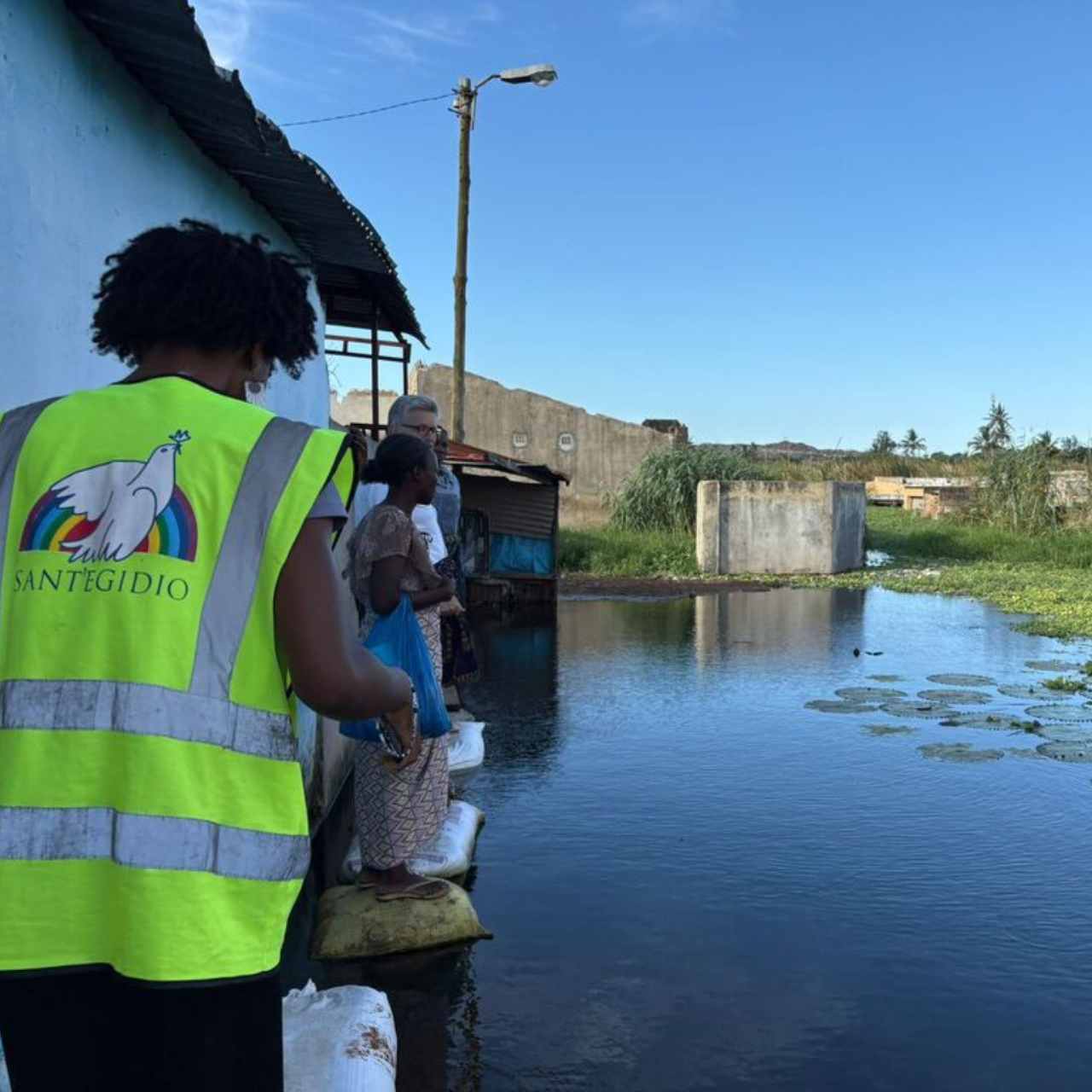 Solidaridad tras la inundaciones en Mozambique